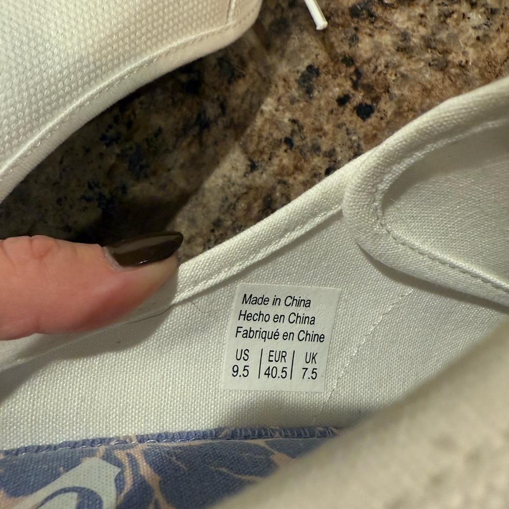 Roxy White Athletic Shoes